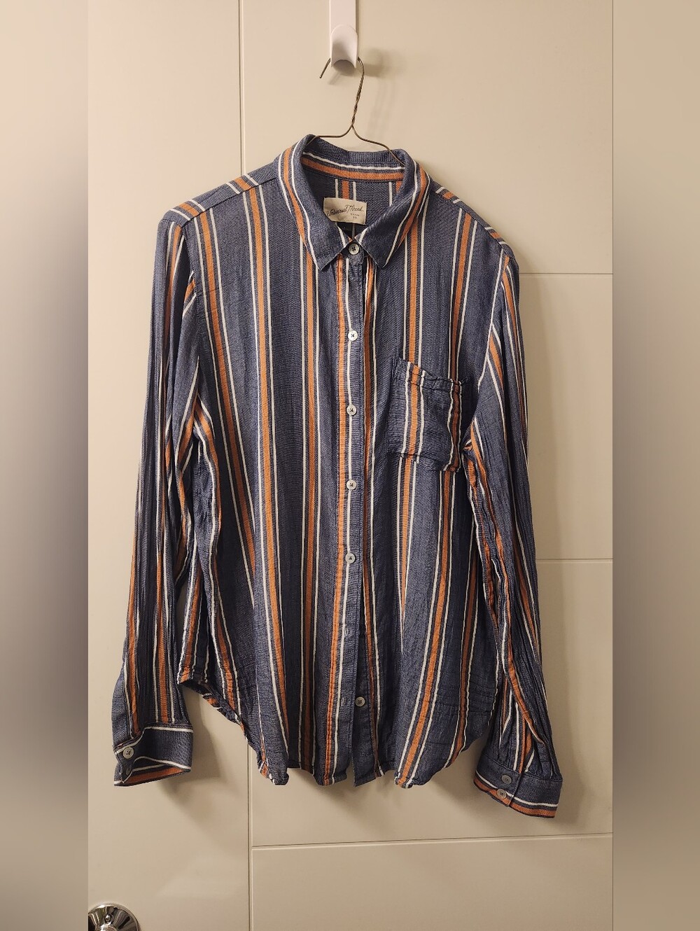 Universal Thread Womens Cotton Rayon Button Down Shirt - Large